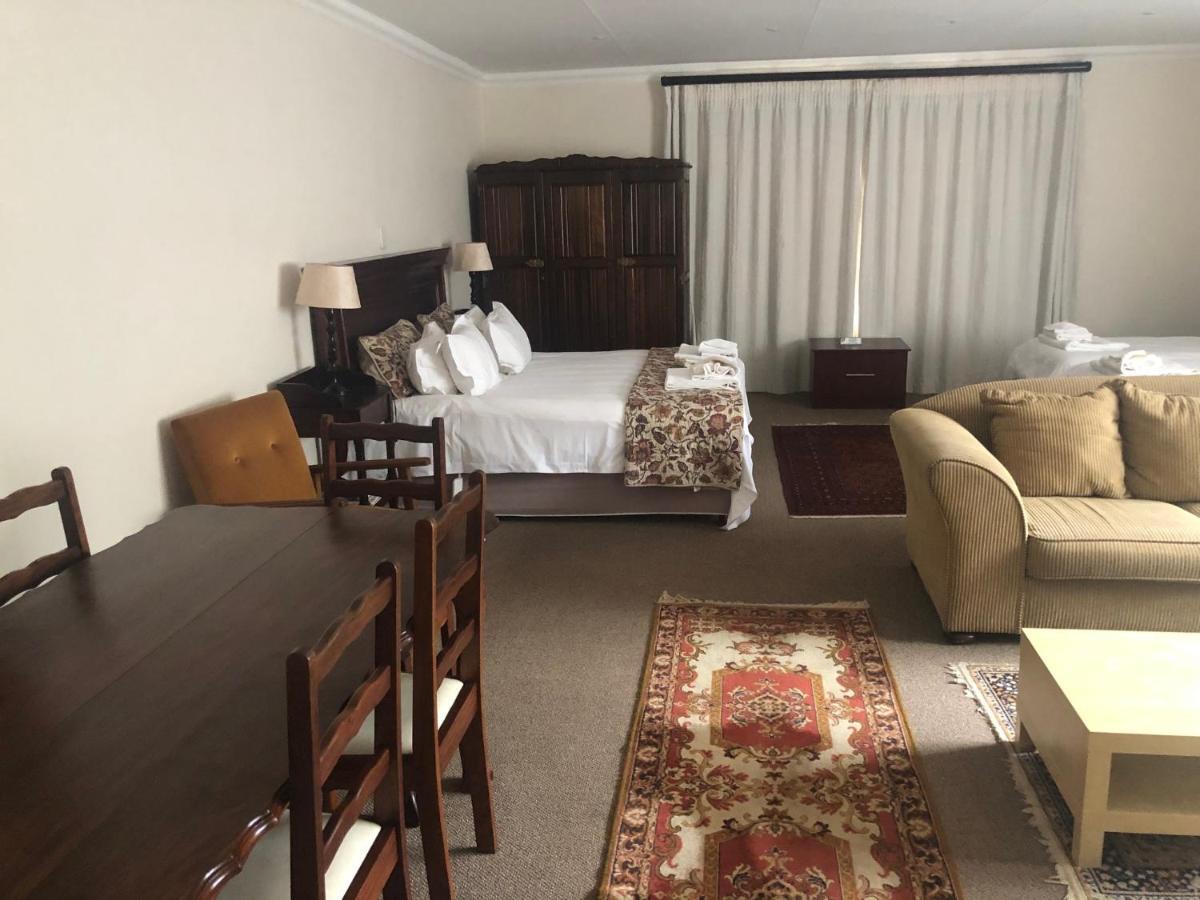 Acacia Westdene B&B Блумфонтейн Экстерьер фото