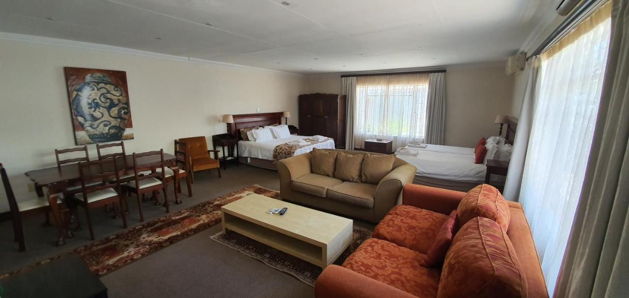 Acacia Westdene B&B Блумфонтейн Экстерьер фото